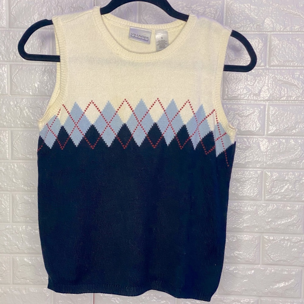 5/$25 Trendy Vintage Sweater Vest